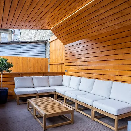 Apartment Ringi Heritage Old Town Residences - The Log Wall Apartment - Terrace & Parking